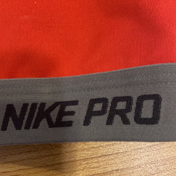 Nike Pro racer back sports bra red and gray - Picture 2 of 4
